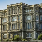 Отели рядом с источниками и водопадами: чтобы жить в открытке